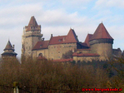 Burg Kreuzenstein