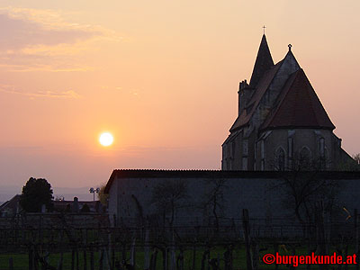 Gotische Wehrkirche Engabrunn / Niederösterreich