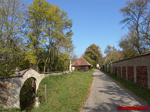 Schloss und Ruine Eschelberg in Oberösterreich