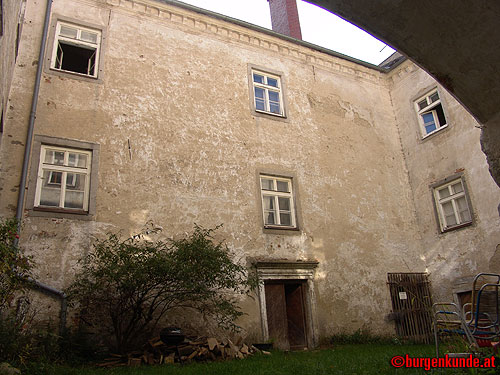 Schloss und Ruine Eschelberg in Oberösterreich