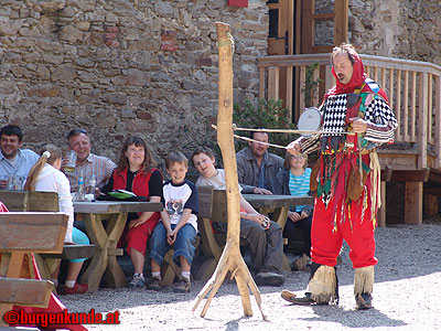 Mittelalter-Frühjahrs-Markt auf Burg Aggstein / Niederösterreich / April 2005