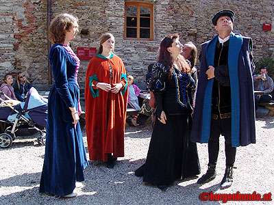 Mittelalter-Frühjahrs-Markt auf Burg Aggstein / Niederösterreich / April 2005