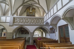 Das Kircheninnere von Arbing dominiert gotische Architektur.