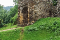 Burgruine-Gomarn-Bad-St-Leonhard-Kaernten-006