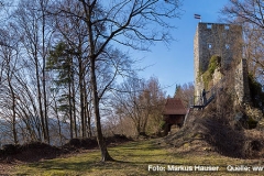 Die Ruine Haichenbach, im Volksmund auch als Kerschbaumer Schlössl bekannt, liegt hoch oberhalb der Schlögener Schlinge und bietet einen wunderbaren Rundumblick ins Donautal.