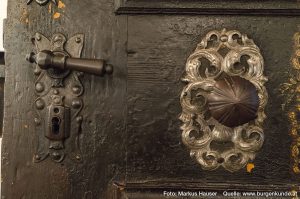 Barocktuere Schloss Pragstein in Mauthausen O&ouml;